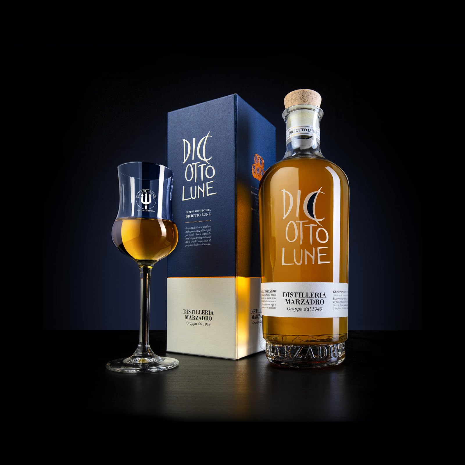 marzadro-le-diciotto-lune-grappa-invecchiata-18-mesi-700ml-con-astuccio image 3