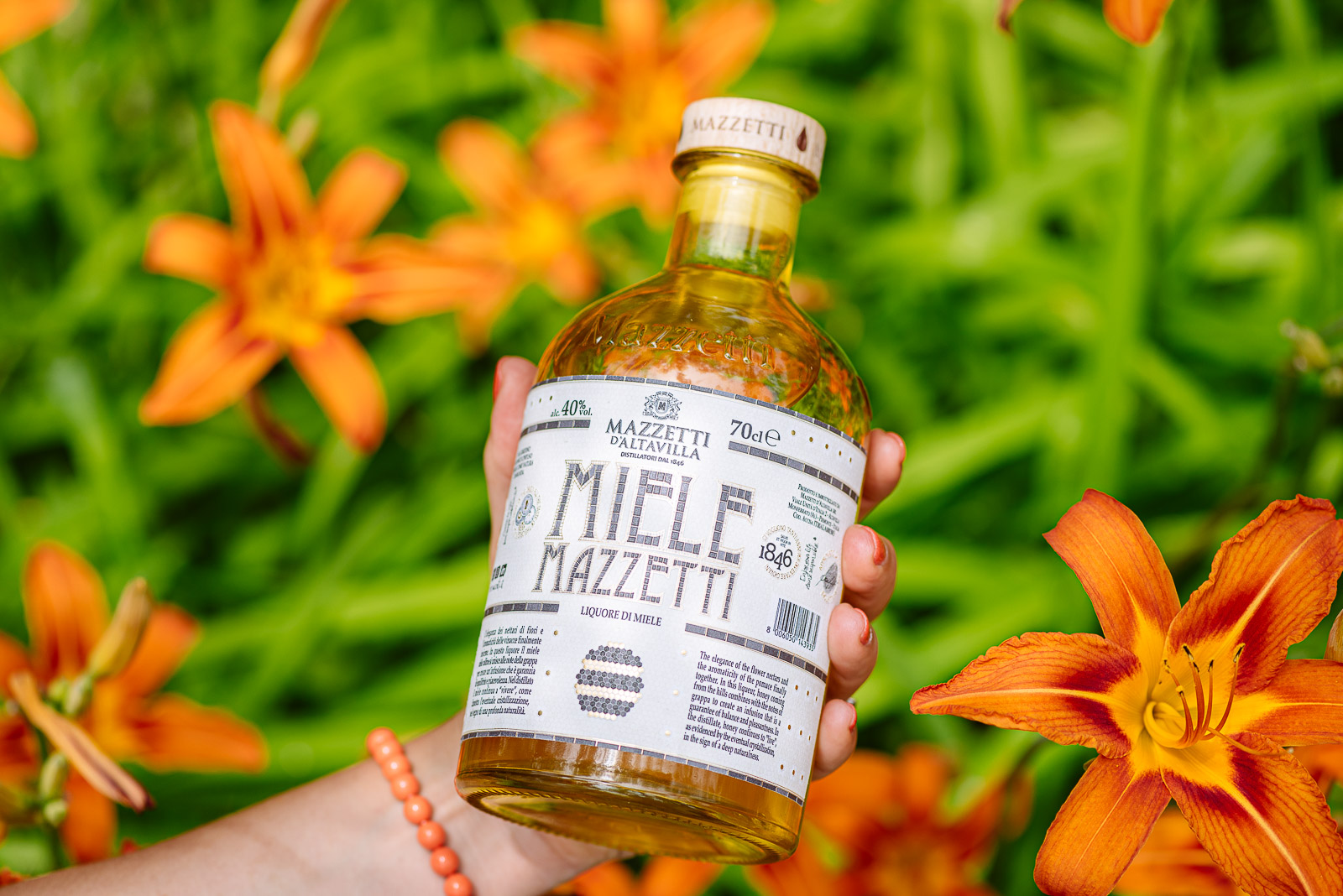 mazzetti-d-altavilla-miele-liquore-di-miele-e-grappa-delle-colline image 4