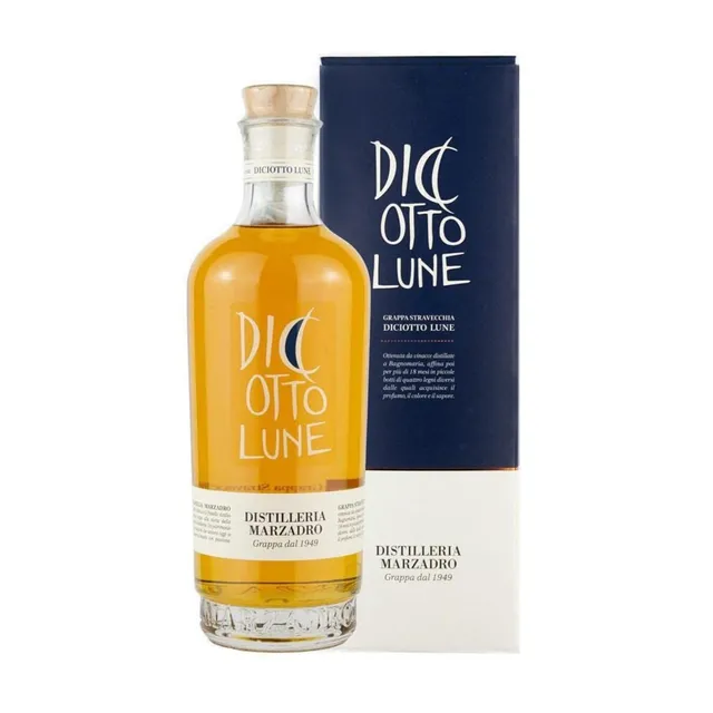 marzadro-le-diciotto-lune-grappa-invecchiata-18-mesi-700ml-con-astuccio image 1