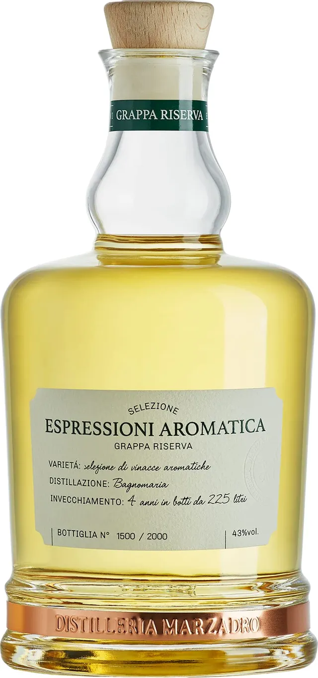 marzadro-le-espressioni-grappa-aromatica-4-anni-700-ml image 1