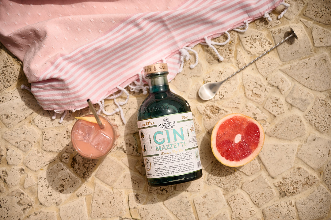mazzetti-d-altavilla-gin-mazzetti-london-dry-gin-pedemontana image 2
