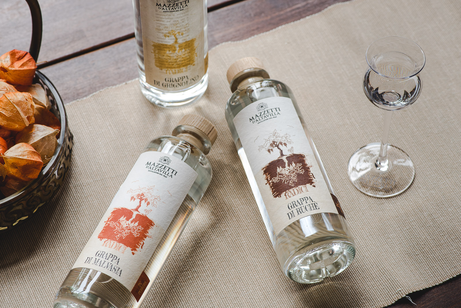 mazzetti-d-altavilla-radici-grappa-di-ruch-in-purezza image 3