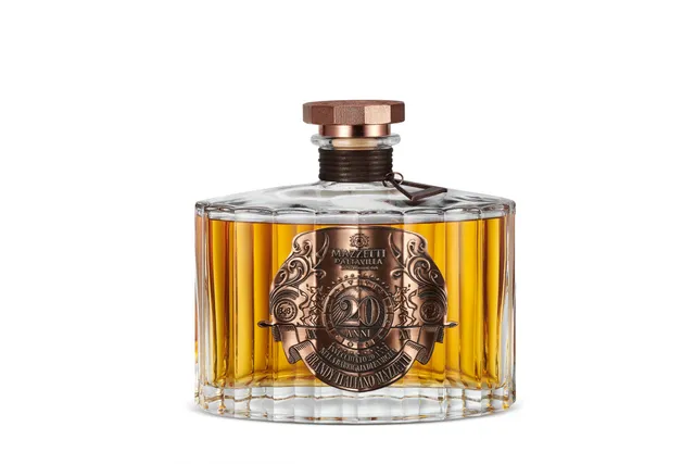 mazzetti-d-altavilla-brandy-invecchiato-20-anni-acquavite-di-vino image 1