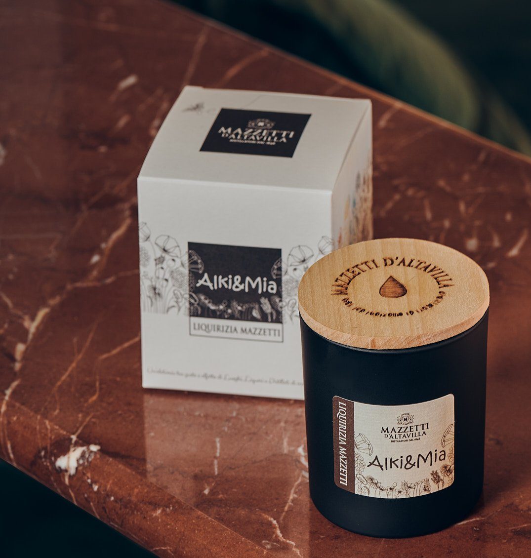 mazzetti-d-altavilla-candela-liquirizia-in-astuccio-140-g-tasting-experience image 3